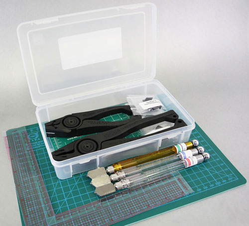 Scribing and Cleaving Kits and Accessories